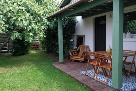 لا تاسْتْ دو بوك Joli Appartement Avec Jardin المظهر الخارجي الصورة
